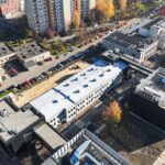 Obraz ilustruje budynek Archiwum Państwowego w Katowicach po zakończeniu prac renowacyjnych pokrycia dachu w systemie Hyperdesmo