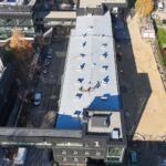 Obraz ilustruje budynek Archiwum Państwowego w Katowicach po zakończeniu prac renowacyjnych pokrycia dachu w systemie Hyperdesmo