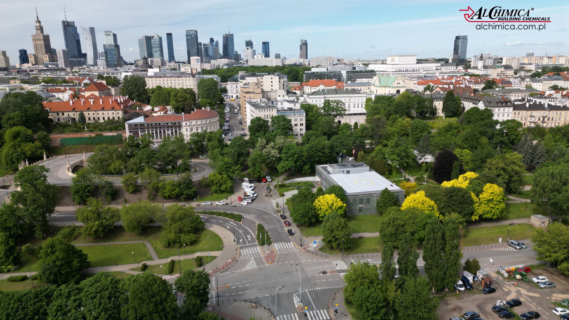 Dach Biura Bezpieczeństwa Narodowego z heliportem - system Hyperdesmo